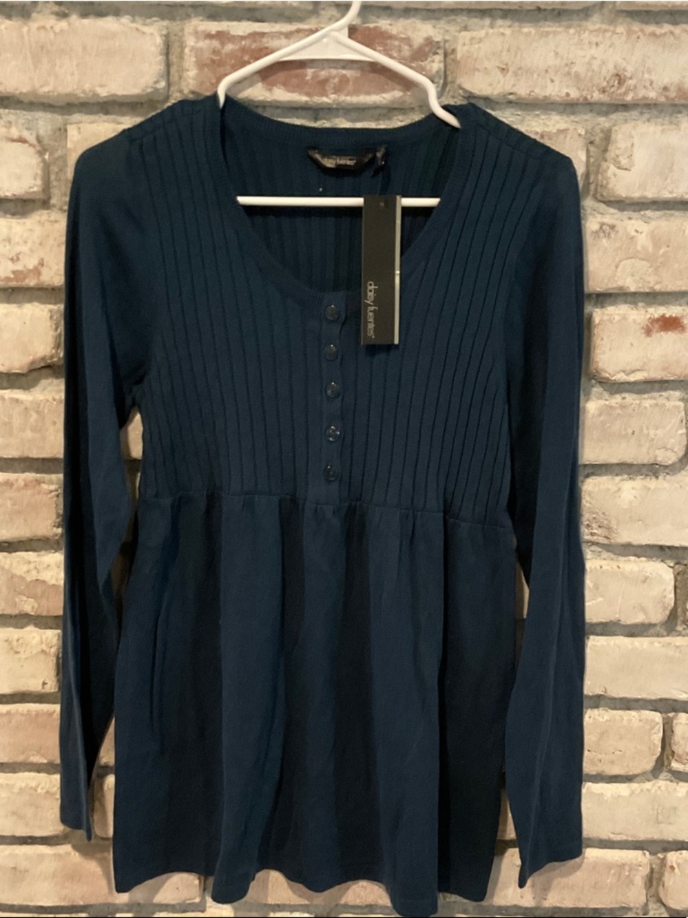 Daisy Fuentes Navy Ribbed Button-Front Long Sleeve Tee